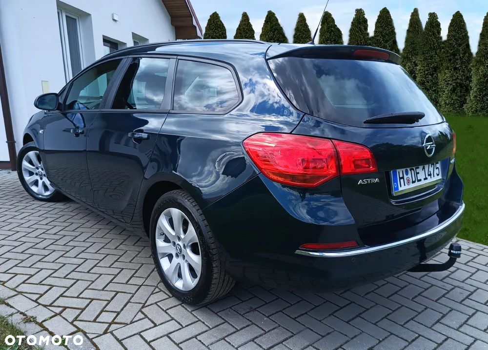 Opel Astra - 2