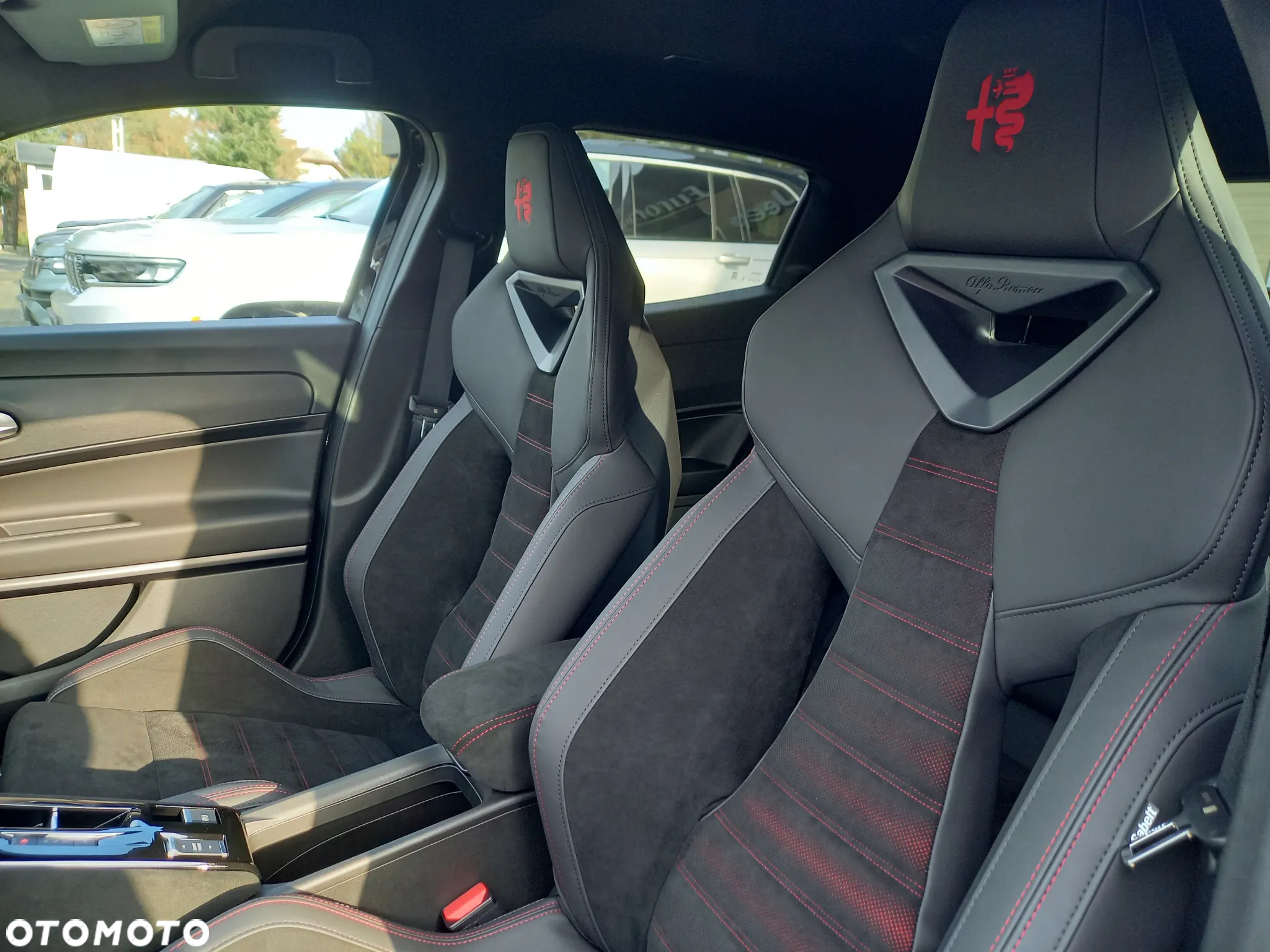 Alfa Romeo Junior 1.2 mHEV Ibrida Speciale eDCT - 15