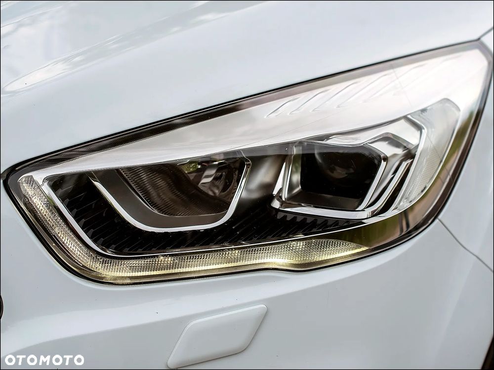Ford Kuga - 11