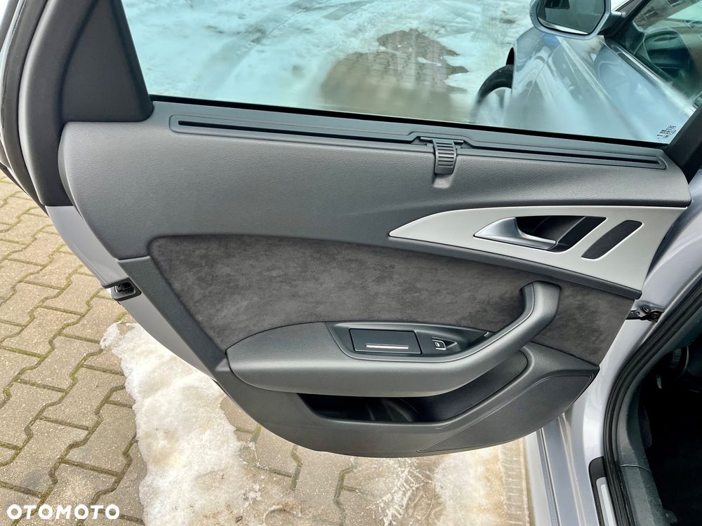 Audi A6 Avant 2.0 TDI Ultra S tronic - 16