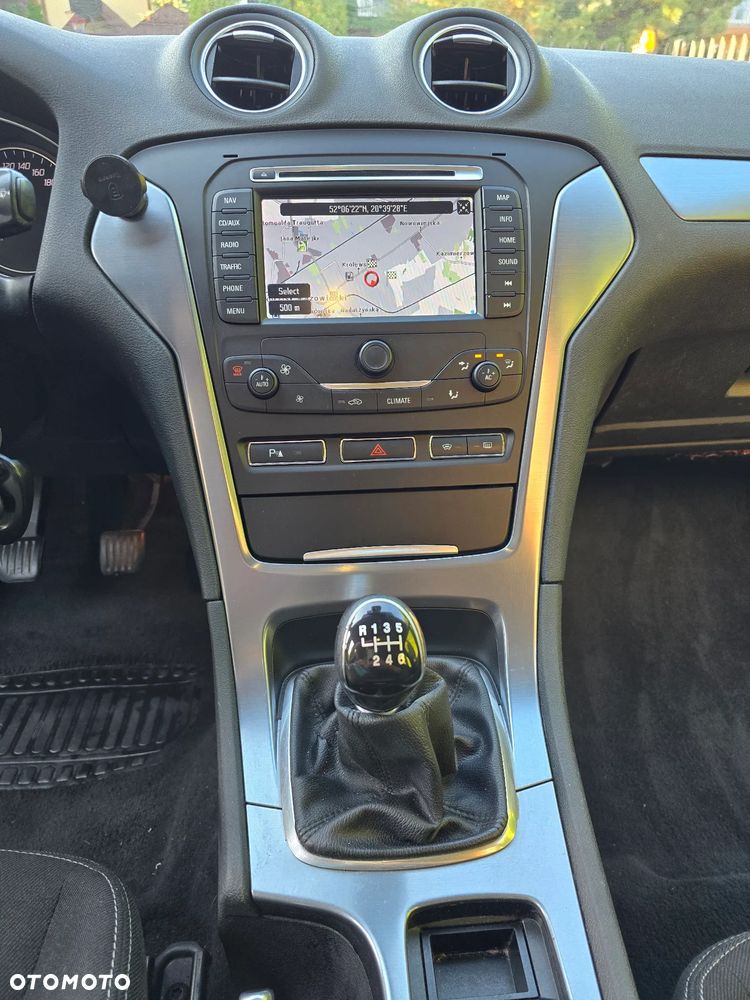 Ford Mondeo - 19