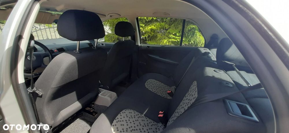 Skoda Fabia 1.2 12V Ambiente - 7