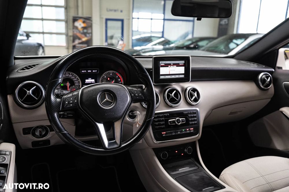 Mercedes-Benz A 180 CDI BlueEfficiency 7G-DCT - 25