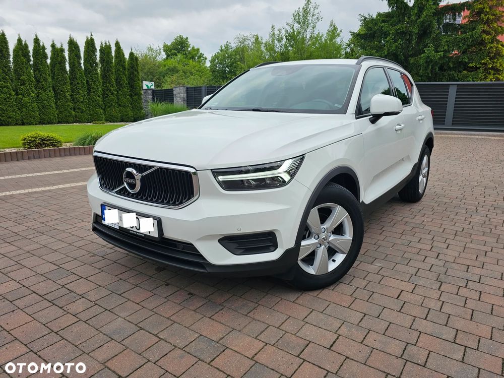 Volvo XC 40 T3 Momentum - 2