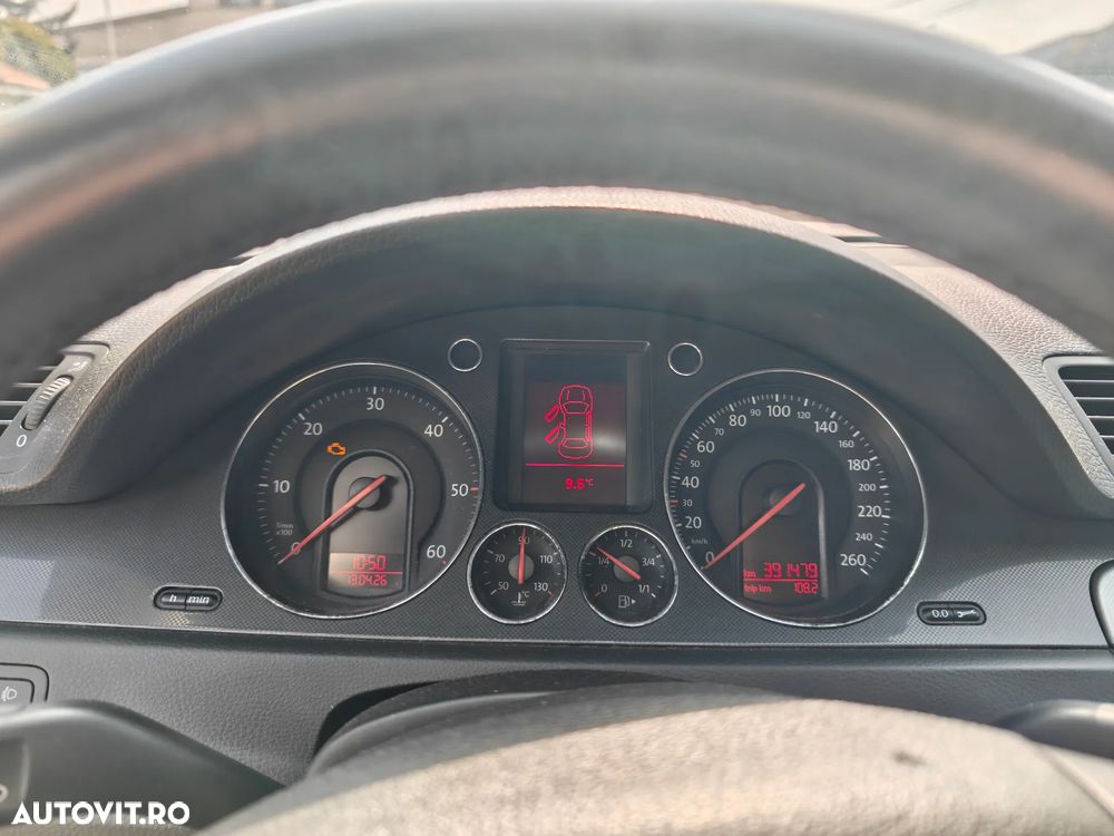 Volkswagen Passat 2.0 TDI DPF Comfortline - 7