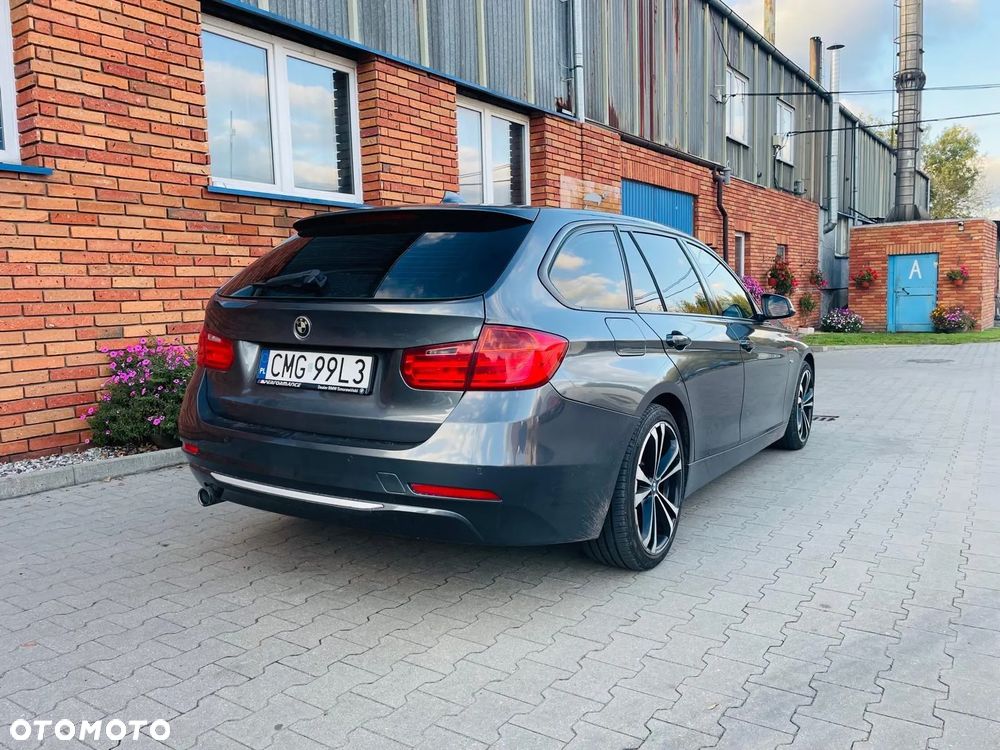 BMW 3 Series 2013 photo 2