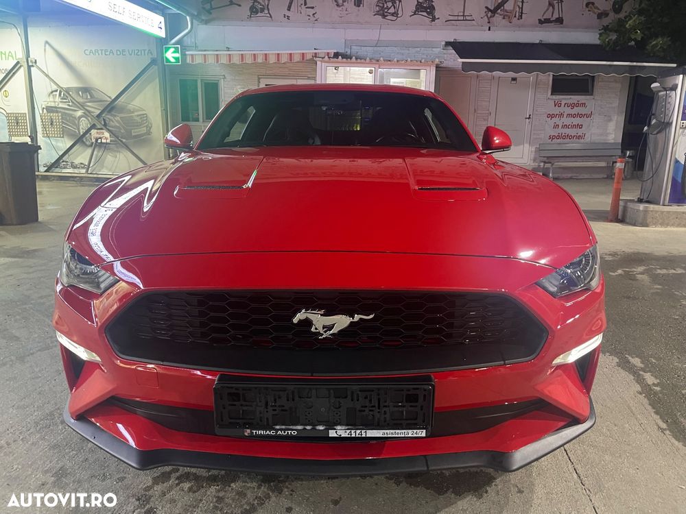 Ford Mustang - 2