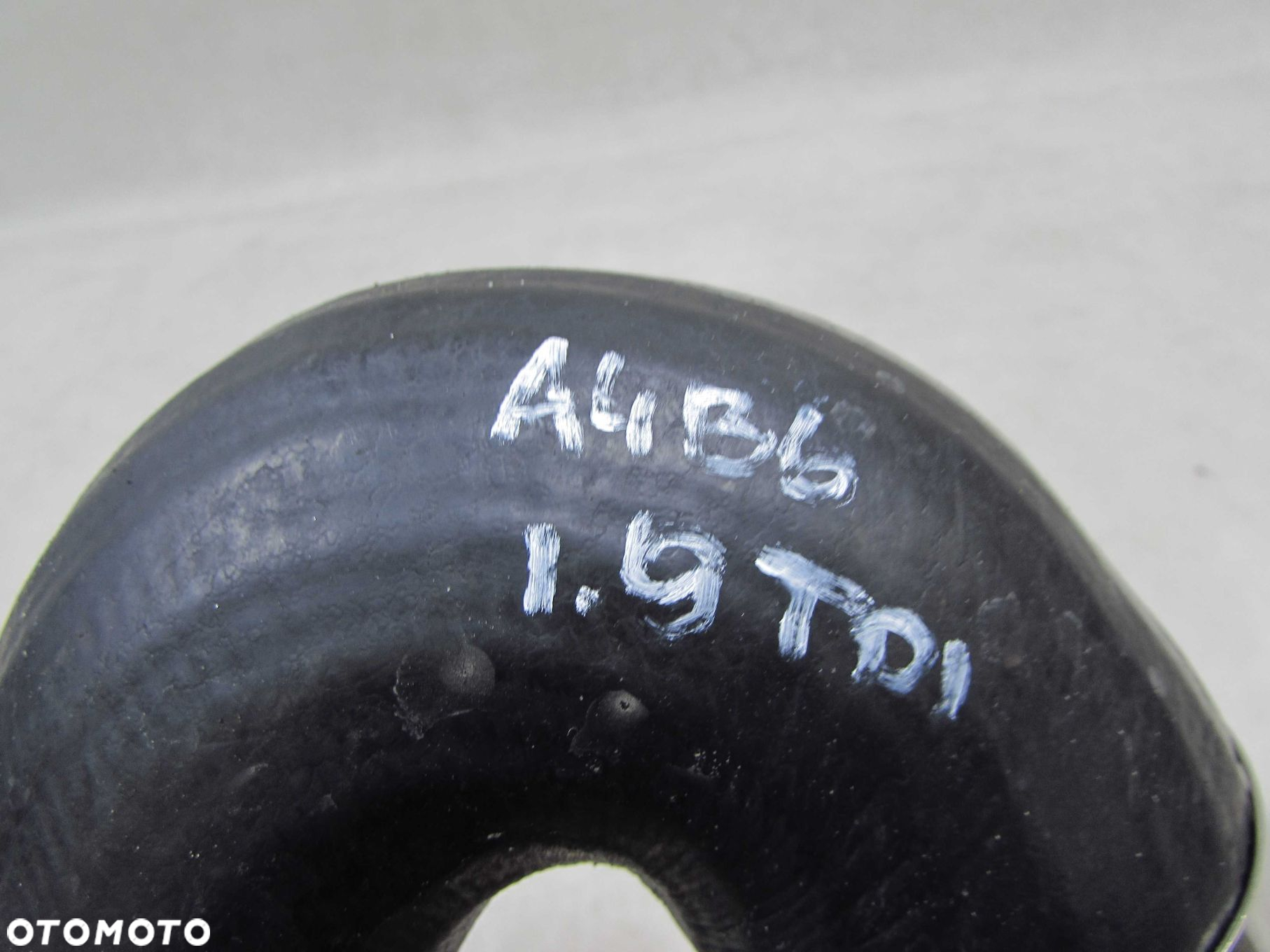 AUDI A4 B6 1.9 TDI 01-05 RURA PRZEWOD POWIETRZA INTERCOOLERA 038131111A - 7