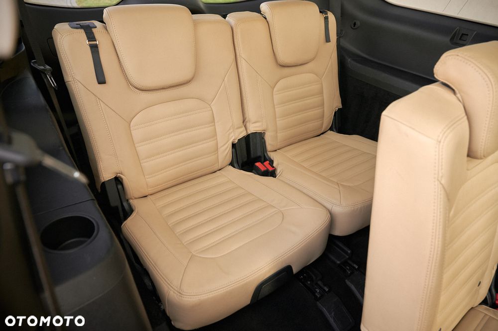 Ford Galaxy 2.0 TDCi 4WD Titanium PowerShift - 25