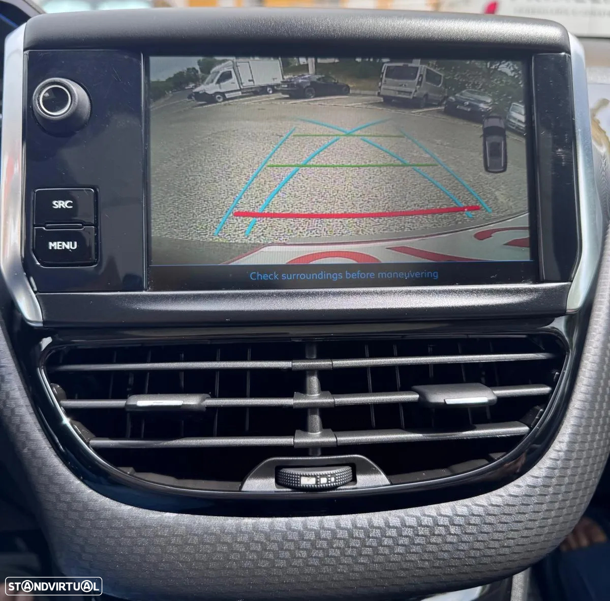 Peugeot 2008 1.2 PureTech Allure EAT6 - 14