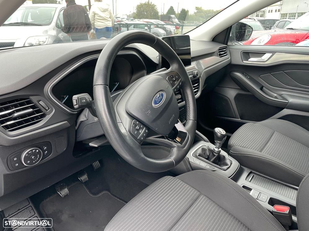 Ford Focus SW 1.5 TDCi EcoBlue ST-Line X - 8