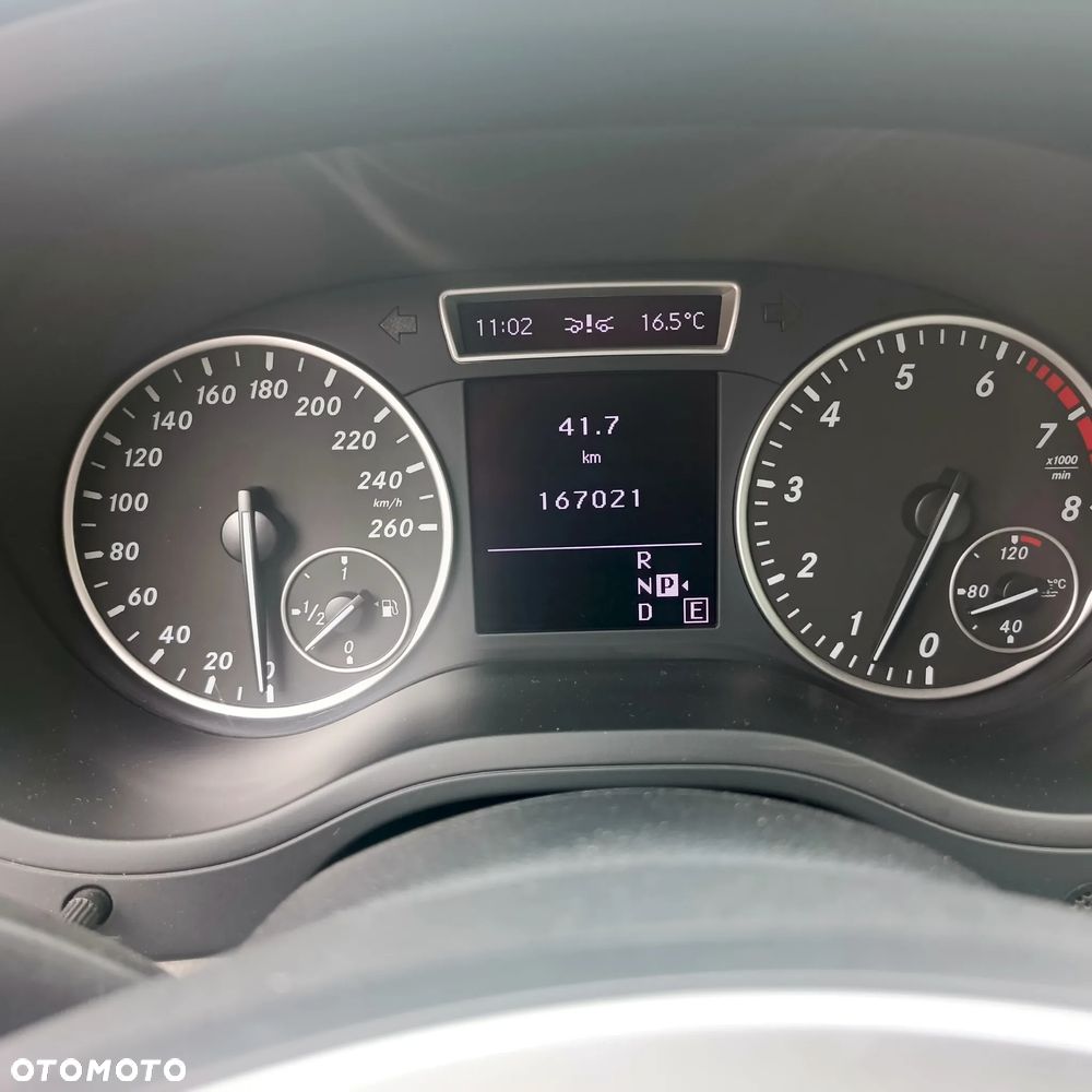 Mercedes-Benz Klasa B 200 (BlueEFFICIENCY) 7G-DCT - 8
