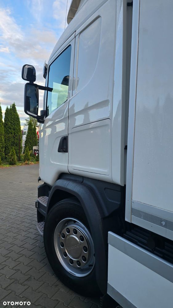 Scania G490 6x2 18 palet chłodnia diesel kurierka odwierty piękny stan świeży import! - 39