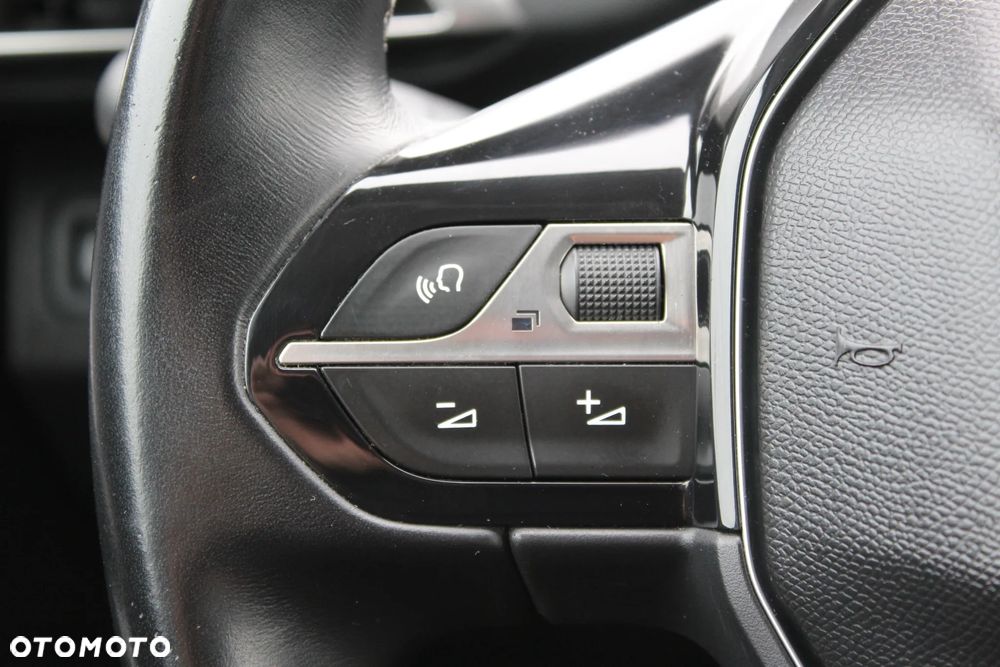 Peugeot 3008 BlueHDi 120 Stop & Start Allure - 21
