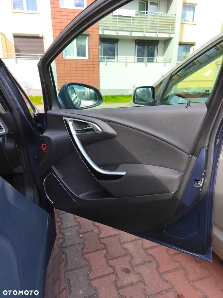 Opel Astra 1.7 CDTI DPF - 24