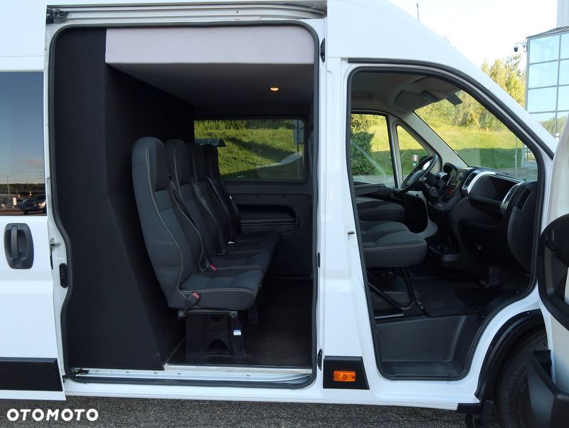Fiat 2019 Ducato BRYGADÓWKA CARPOL 7 osób MAXI L4H2 180ps, SALON POLSKA , Tylko 112tyś km. Nawigacja, Pompowany fotel, tempomat, klimatronik, ŚLICZNY - 13