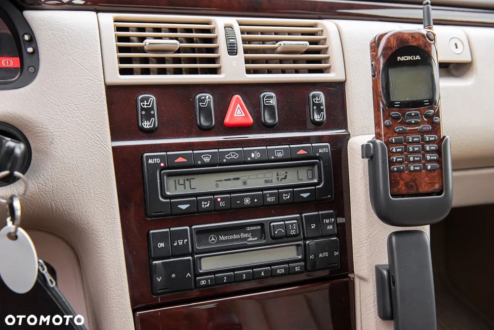 Mercedes-Benz Klasa E - 7