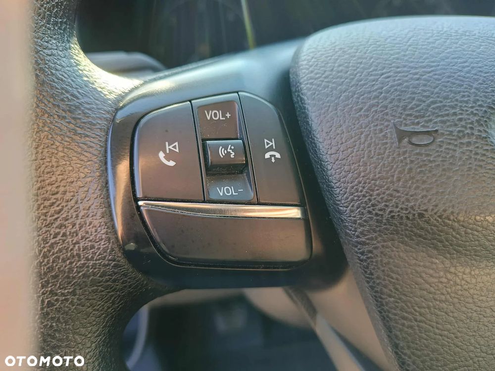 Ford TRANSIT CUSTOM - 21