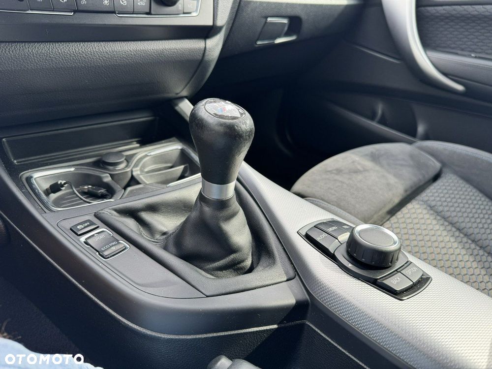 BMW Seria 1 116i Sport Line - 15