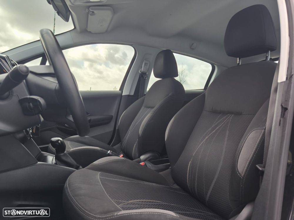 Peugeot 208 82 VTI Active - 2