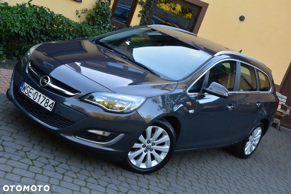 Opel Astra 1.4 Turbo Cosmo