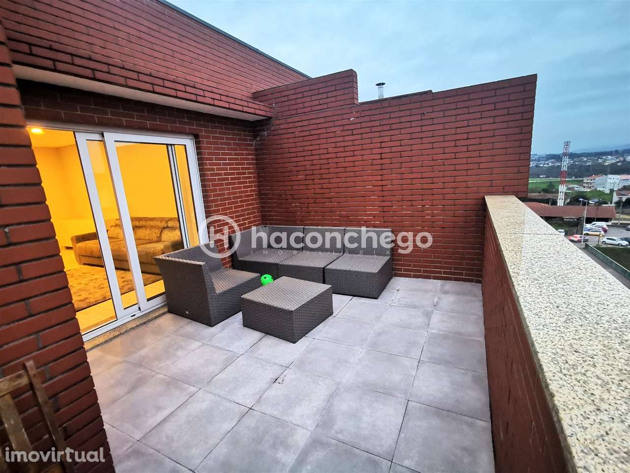 Apartamento T2 remodelado com terraço para arrendar em Arcozelo Barcel - Grande imagem: 5/22