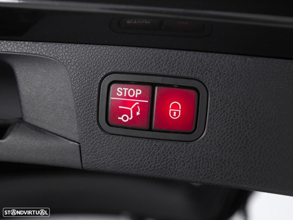 Mercedes-Benz E 300 de AMG Line - 15