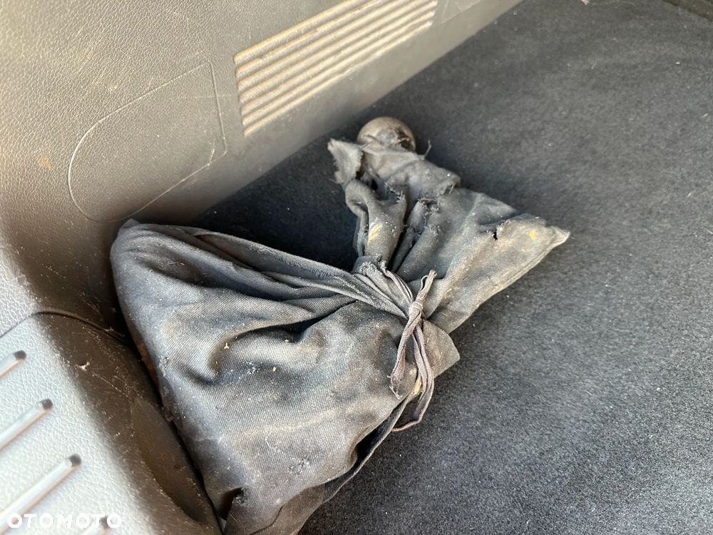 Ford C-MAX 2.0 TDCi Ghia - 9