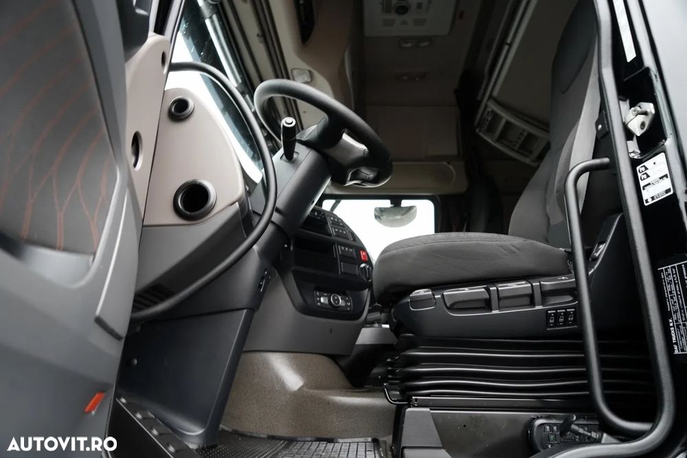 DAF XF 480 / BDF / 6X2 / CUPLAJ TANDEM / SSC / I-PARK COOL / PUNTE RIDICATĂ / WECON / - - 24