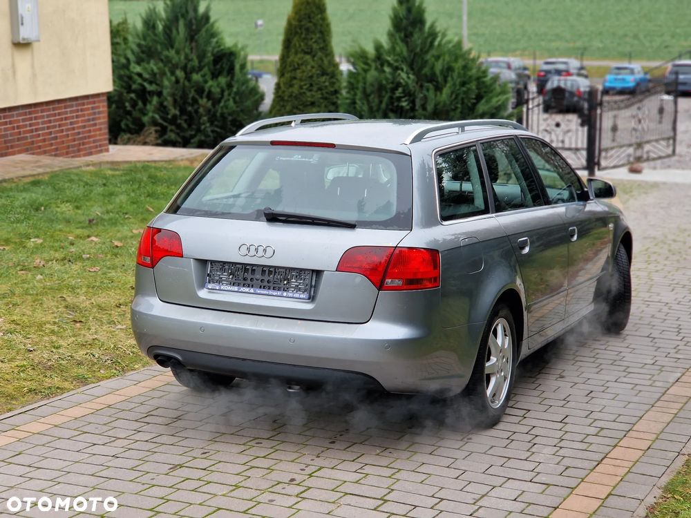Audi A4 Avant 2.0 TDI DPF - 10