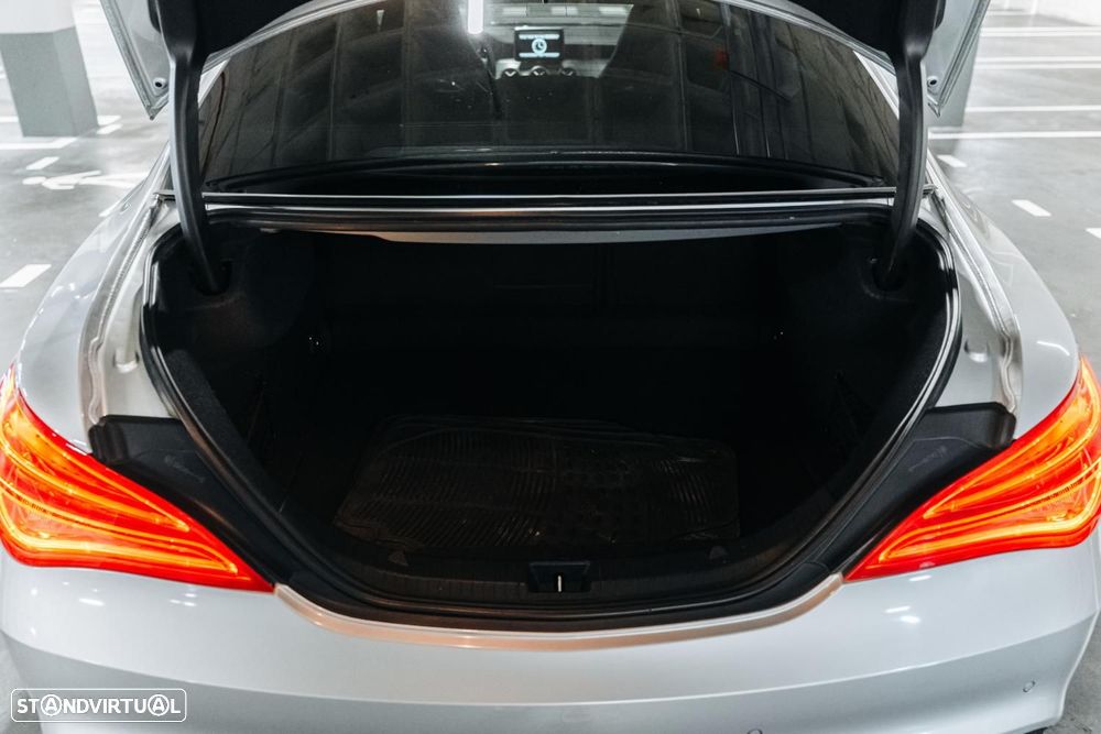 Mercedes-Benz CLA 45 AMG 4-Matic - 20
