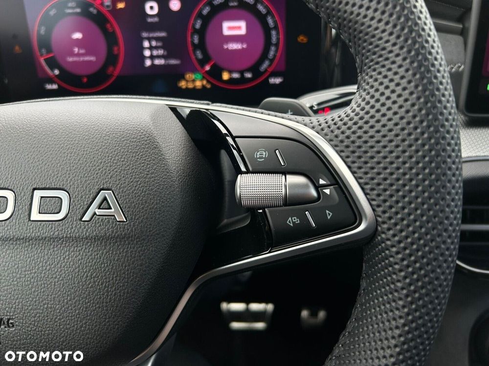 Skoda Kodiaq 2.0 TDI 4x4 Sportline DSG - 17