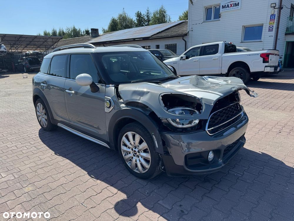 MINI Countryman Cooper S E ALL4 - 5