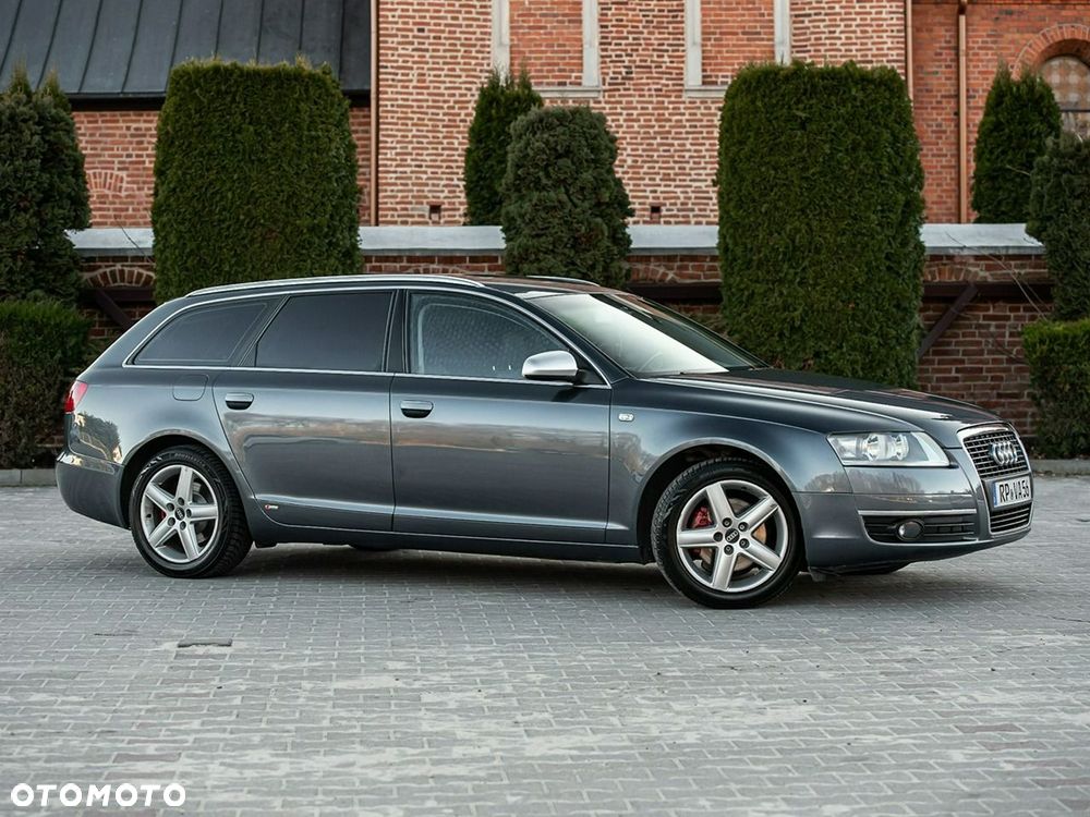 Audi A6 Avant 2.4 - 18