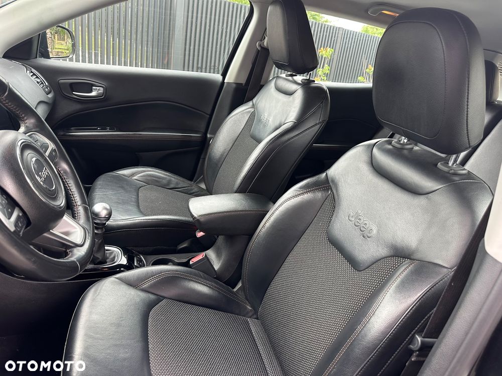 Jeep Compass 1.4 TMair Limited FWD S&S - 18