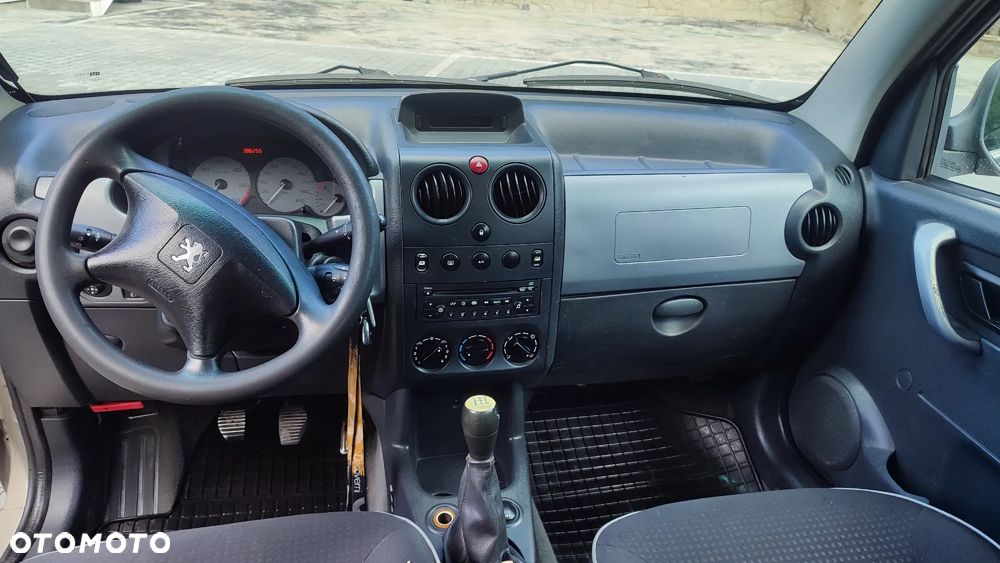 Peugeot Partner 2.0 HDi Totem - 8
