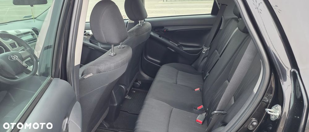 Toyota Matrix - 11