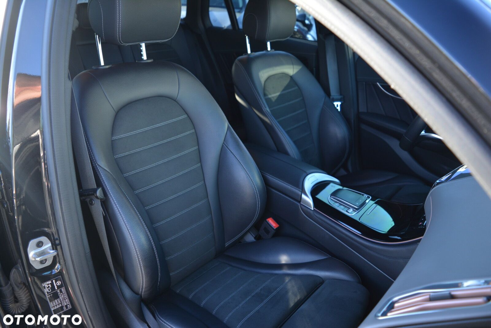 Mercedes-Benz EQC 400 4-Matic - 24