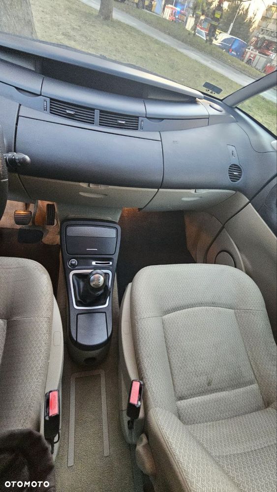 Renault Espace 2.0 dCi Privilege - 11