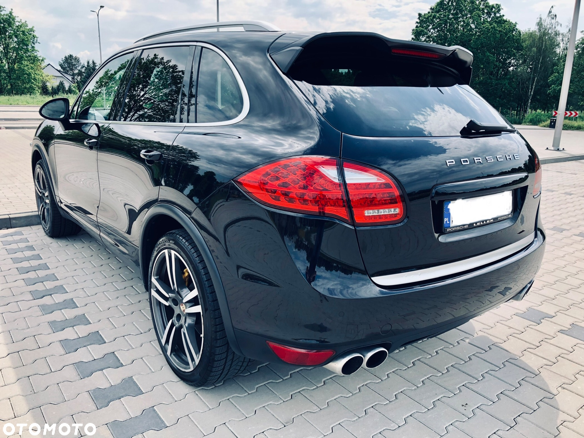 Porsche Cayenne S - 8