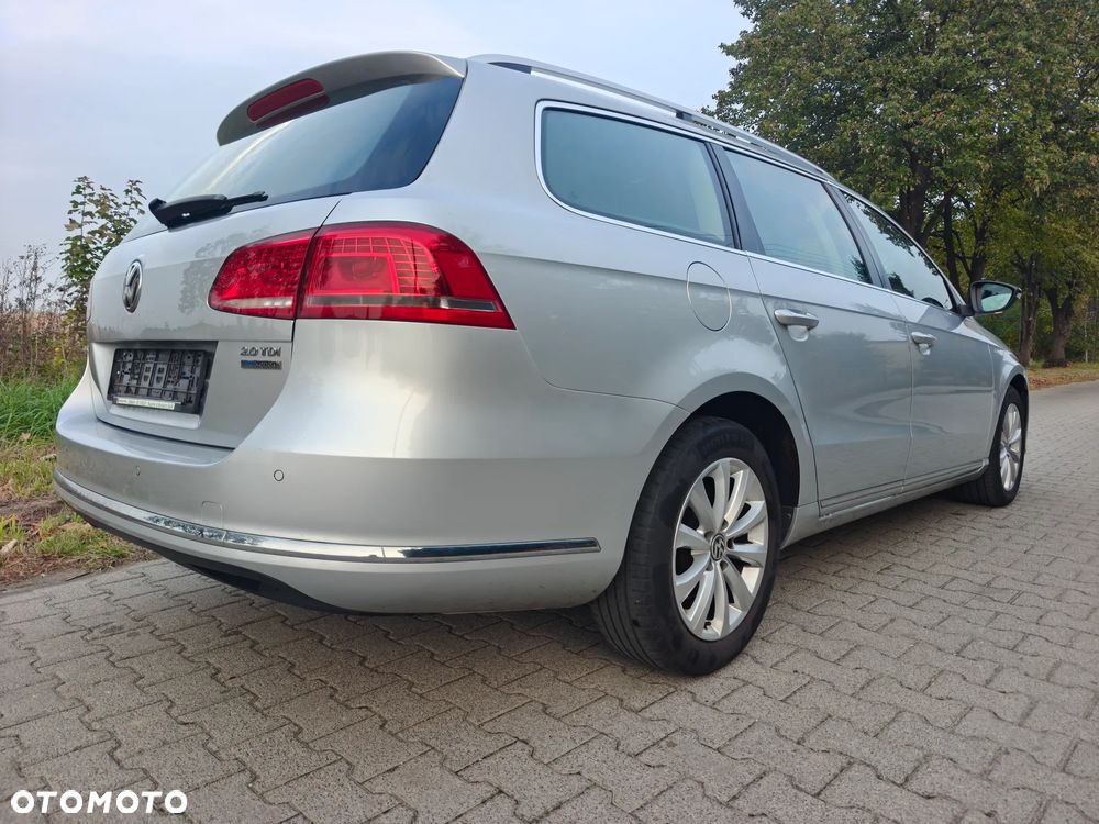 Volkswagen Passat Variant - 23