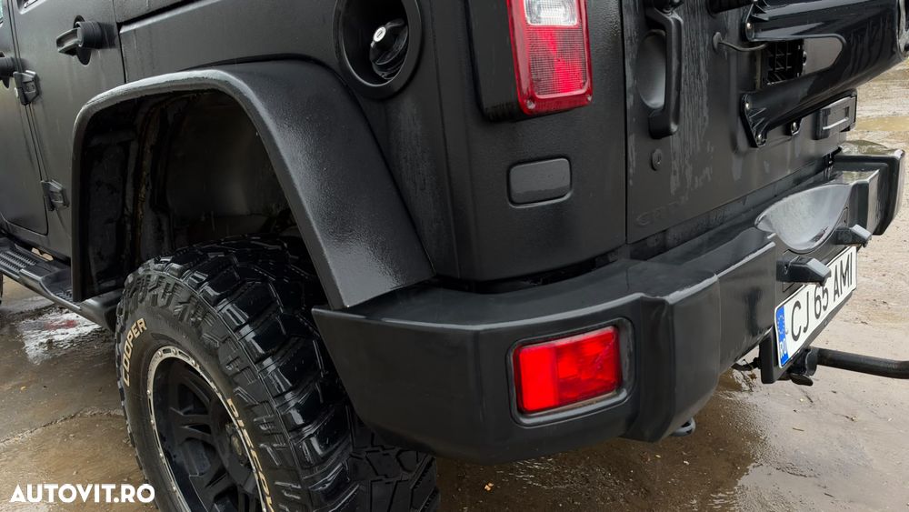 Jeep Wrangler - 15