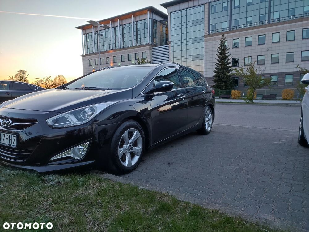 Hyundai i40 Kombi 1.7 CRDi DCT Premium - 5