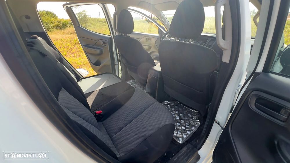 Mitsubishi L200 2.3 DI-D Space Cab Invite 4WD - 11