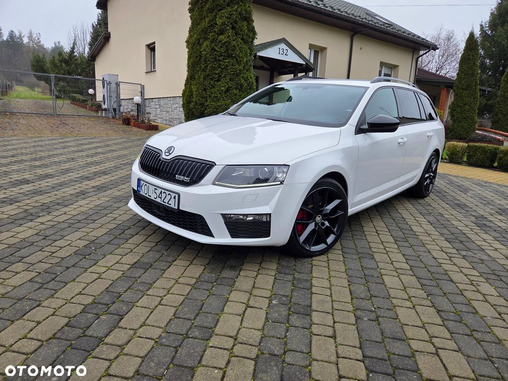 Skoda Octavia 2.0 TDI DSG RS - 1
