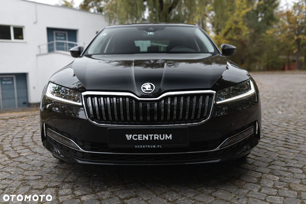 Skoda Superb 2.0 TDI SCR Style DSG - 3