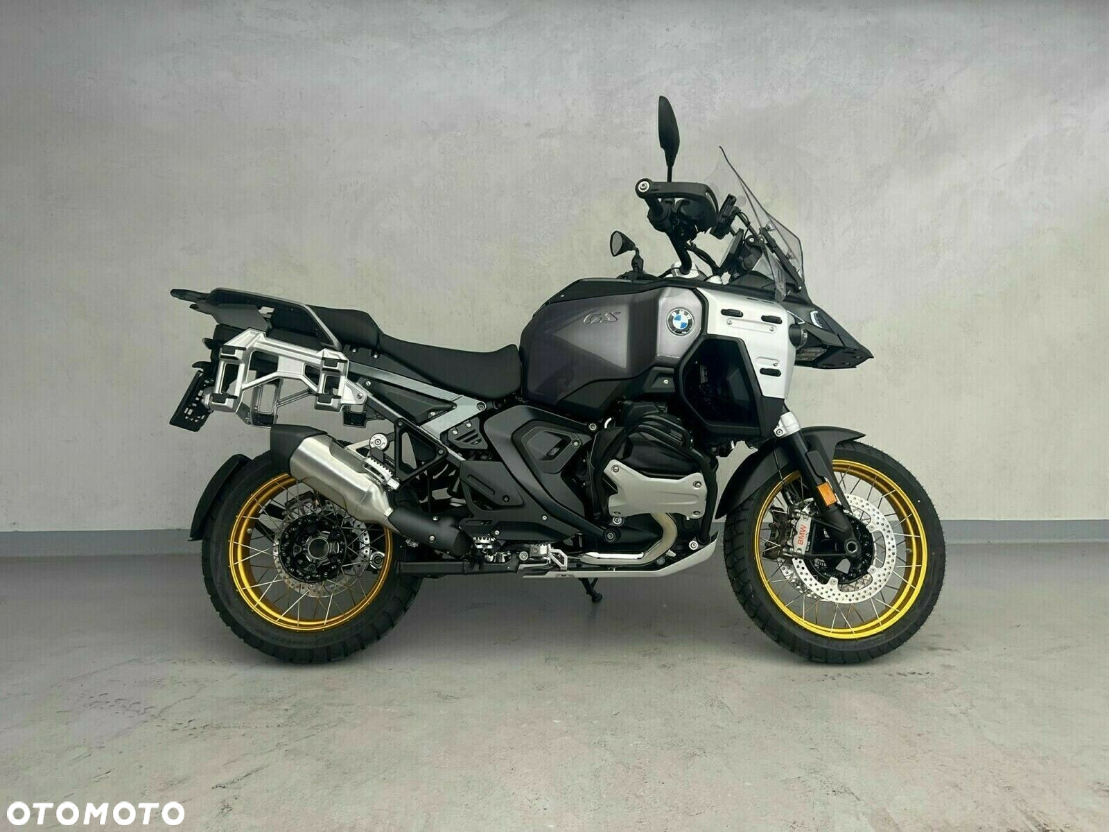 BMW R - 2