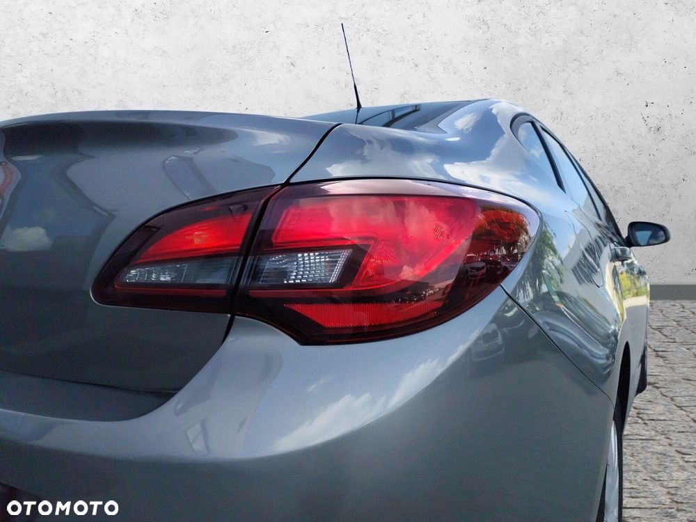 Opel Astra - 27