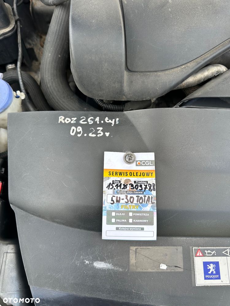 Peugeot 407 2.7HDi V6 Sport - 29