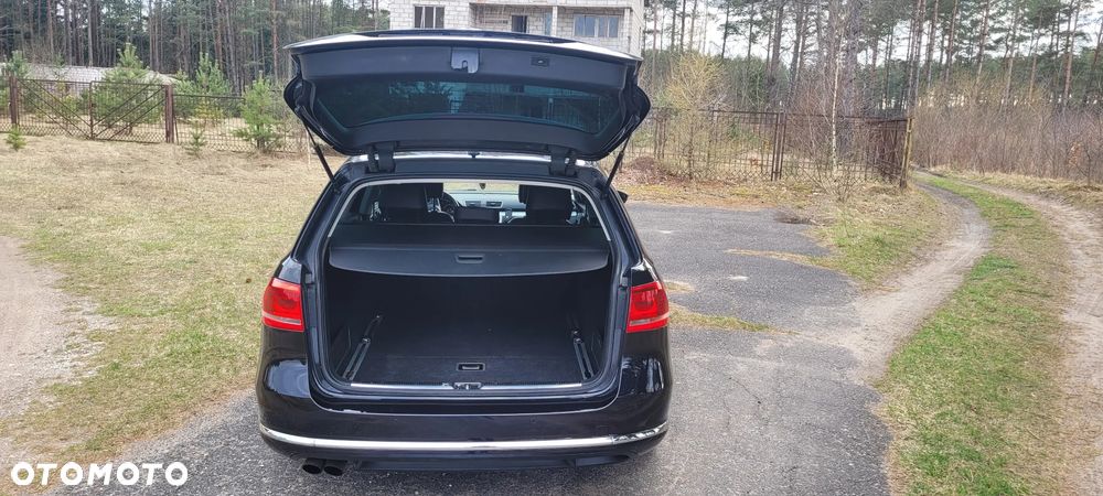 Volkswagen Passat 1.8 TSI Highline DSG - 11